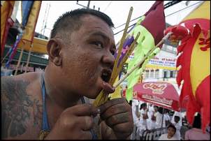 Click image for larger version. 

Name:	shocking-vegetarian-festival-in-thailand01.jpg 
Views:	627 
Size:	48.5 KB 
ID:	2235