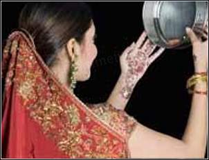 Click image for larger version. 

Name:	KarwaChauthCelebration (5).jpg 
Views:	331 
Size:	77.7 KB 
ID:	1486
