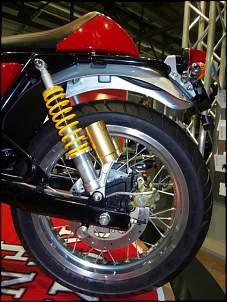 Click image for larger version. 

Name:	Royal-Enfield-Cafe-Racer-Launch-1.jpg 
Views:	1240 
Size:	251.4 KB 
ID:	1649