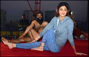 Click image for larger version. 

Name:	shilpa-shetty-yoga-56a0749485082_l.jpg 
Views:	680 
Size:	42.5 KB 
ID:	2496